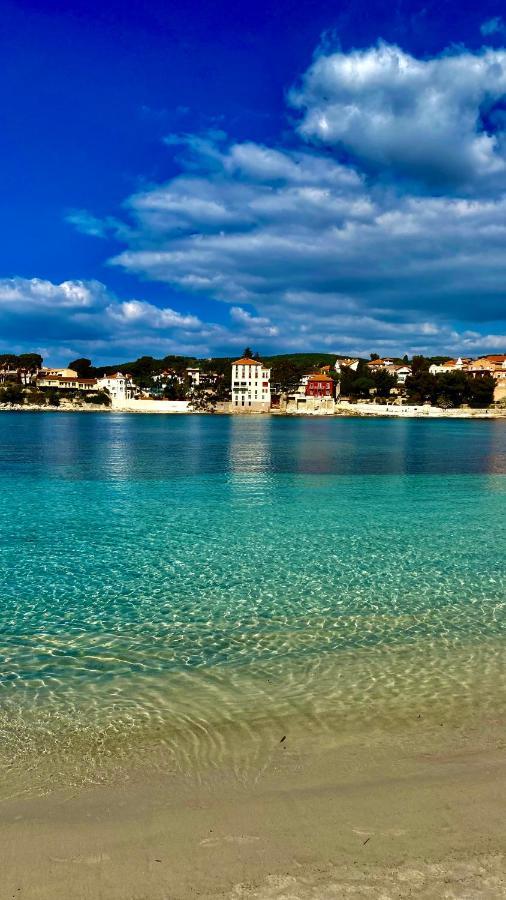 Vue Mer Panoramique Et Piscine Бандол Екстериор снимка