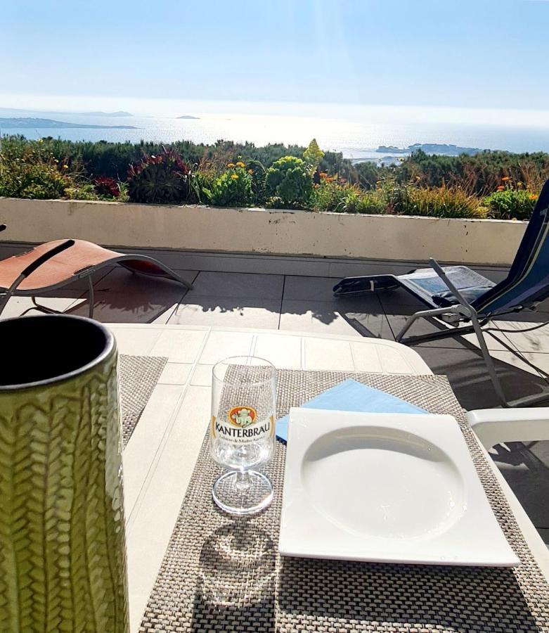 Vue Mer Panoramique Et Piscine Бандол Екстериор снимка